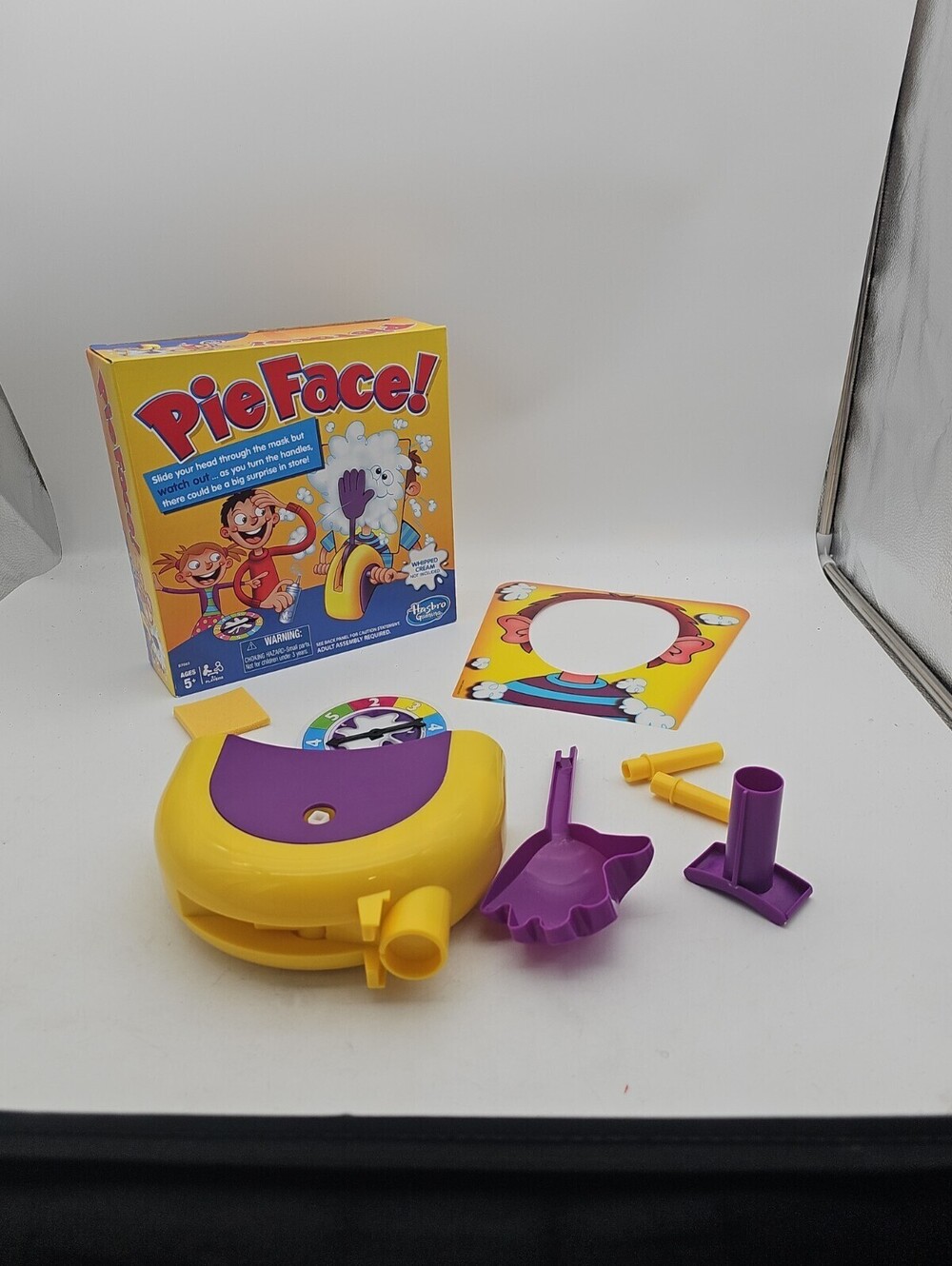 Hasbro Gaming Pie Face! Family Fun Game